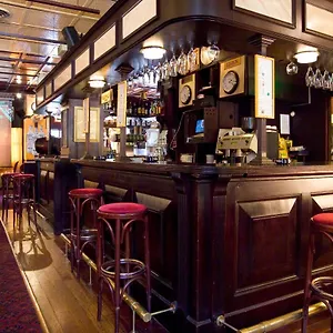 Hotel Astoria, Genebra